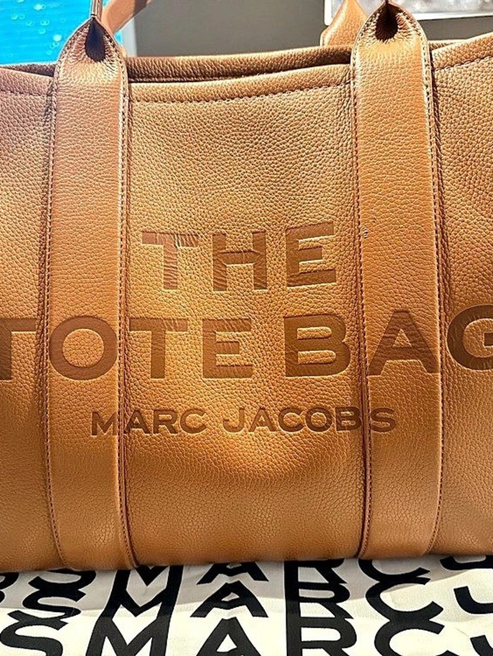 Marc Jacobs The Leather Large Tote Bag in Brown